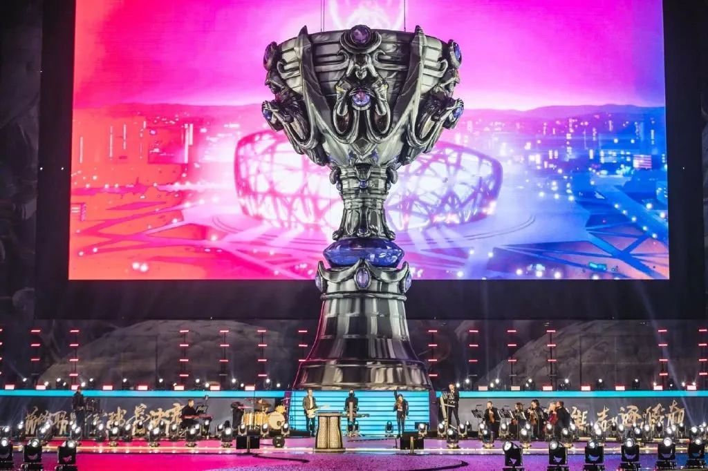 英雄联盟LPL春决：滔搏2：3 惜败京东