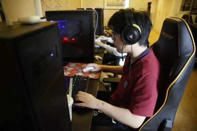 陨落的王朝，Astralis四年以来首次无缘ESL系列赛事淘汰赛