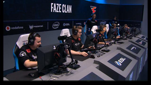 伞皇谈Knight取关BLG：我房管说是假的 本来就没关注过！