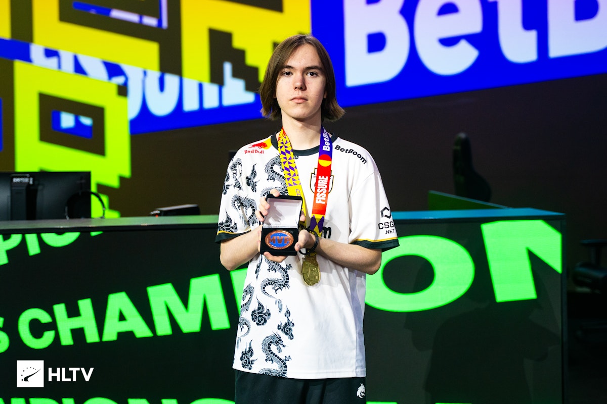 官方微博宣布夏季赛主场套餐：售价2888元，今晚开售